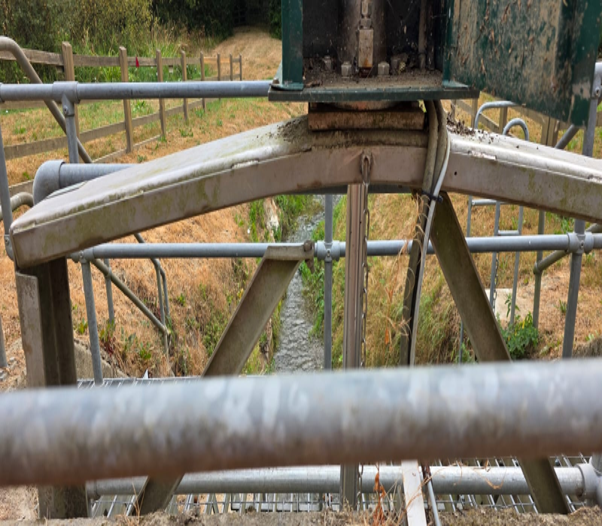 Photo of flood gates - supporting image
